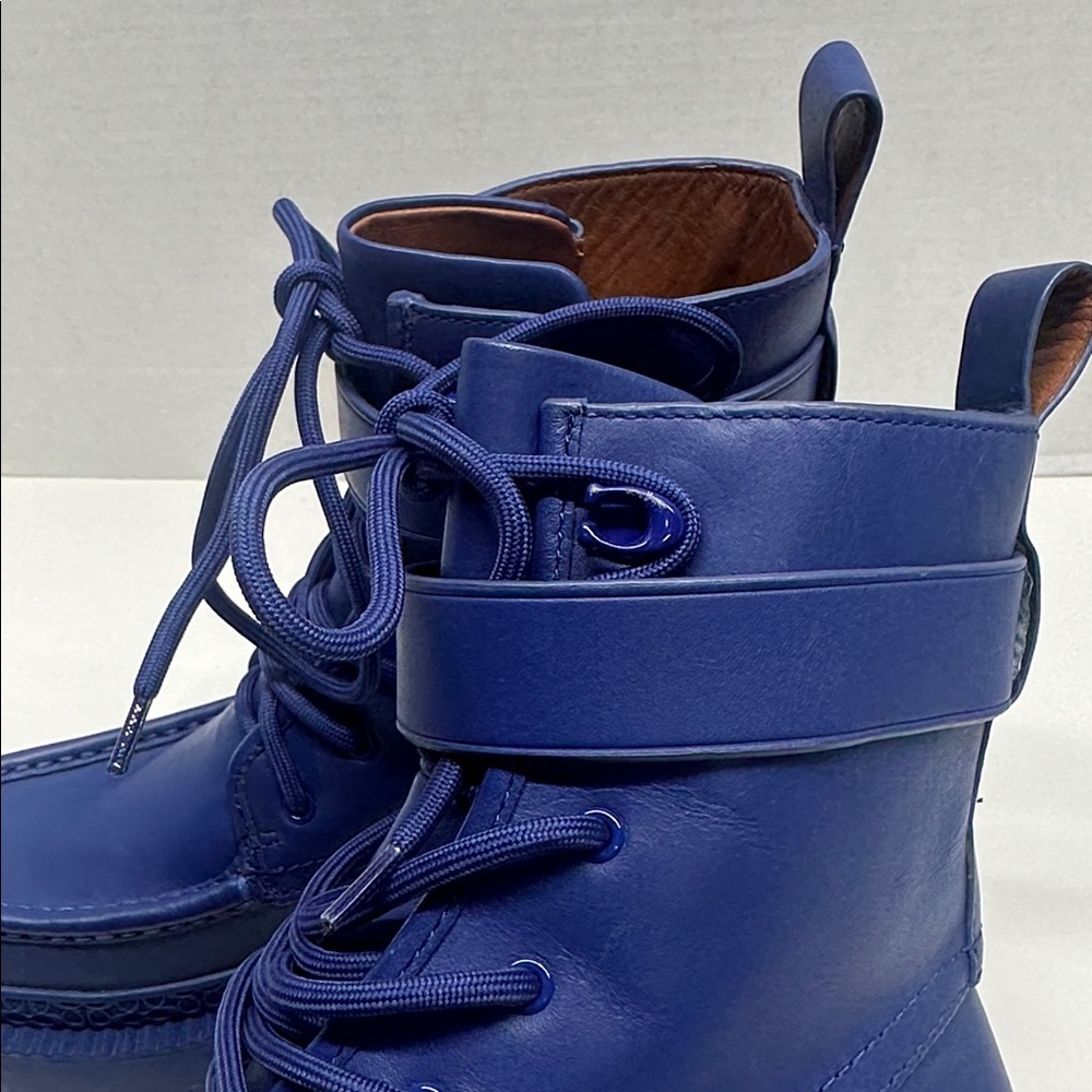 Coach Lace Up Bootie Ankle Boots Leather Rubber Sapphire Blue Womens Size 5.5 - Picture 5 of 10